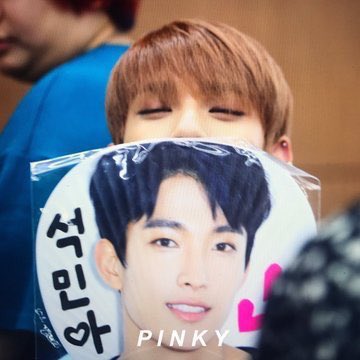 mingyuhuhu's tweet photo. #BeWithSomeoneWho stans you back https://t.co/jLmKQy4nxK
