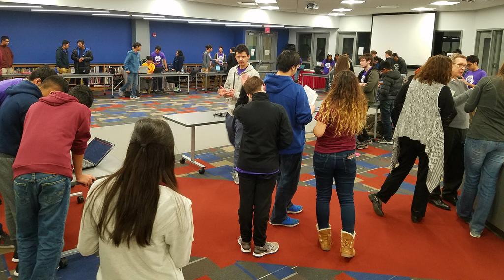 robert_schuetz's tweet photo. Srudents are presenting their projects. Innovation + collaboration + exhibition = #learning #Code211 https://t.co/lMZkLJTn8d