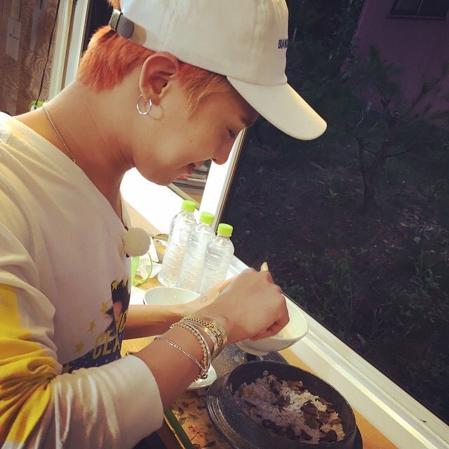 BB_dragon0712's tweet photo. 💗지용よりのオール

💗01line

💗にょんとり

 #twitter上にいるBIGBANGぺん全員と繋がるのが密かな夢だったりするのでとりあえずこれを見たBBペンさんはrtもしくはフォローしていただけると全力でフォローしに行きます https://t.co/8gaiYEV8iT