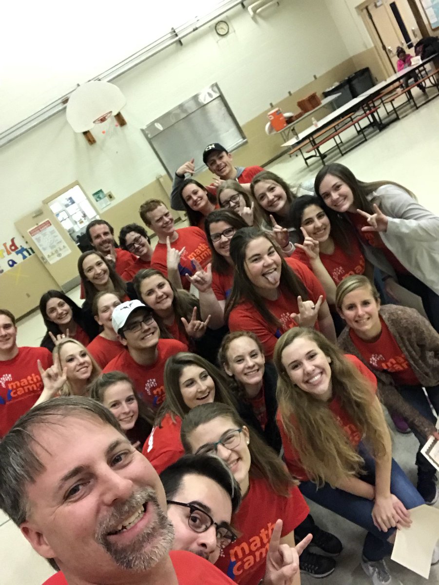 DoctorMatHney's tweet photo. We had a blast at Osborne Elementary School today 1-20-18. Another great Math Camp. Thank you Sarah Cassel and @jlmcdonald for the opportunity to bring BGSU @edhdbgsu students to @gobluestreaks schools and have fun with Mathematics! https://t.co/jiJcGifyq4