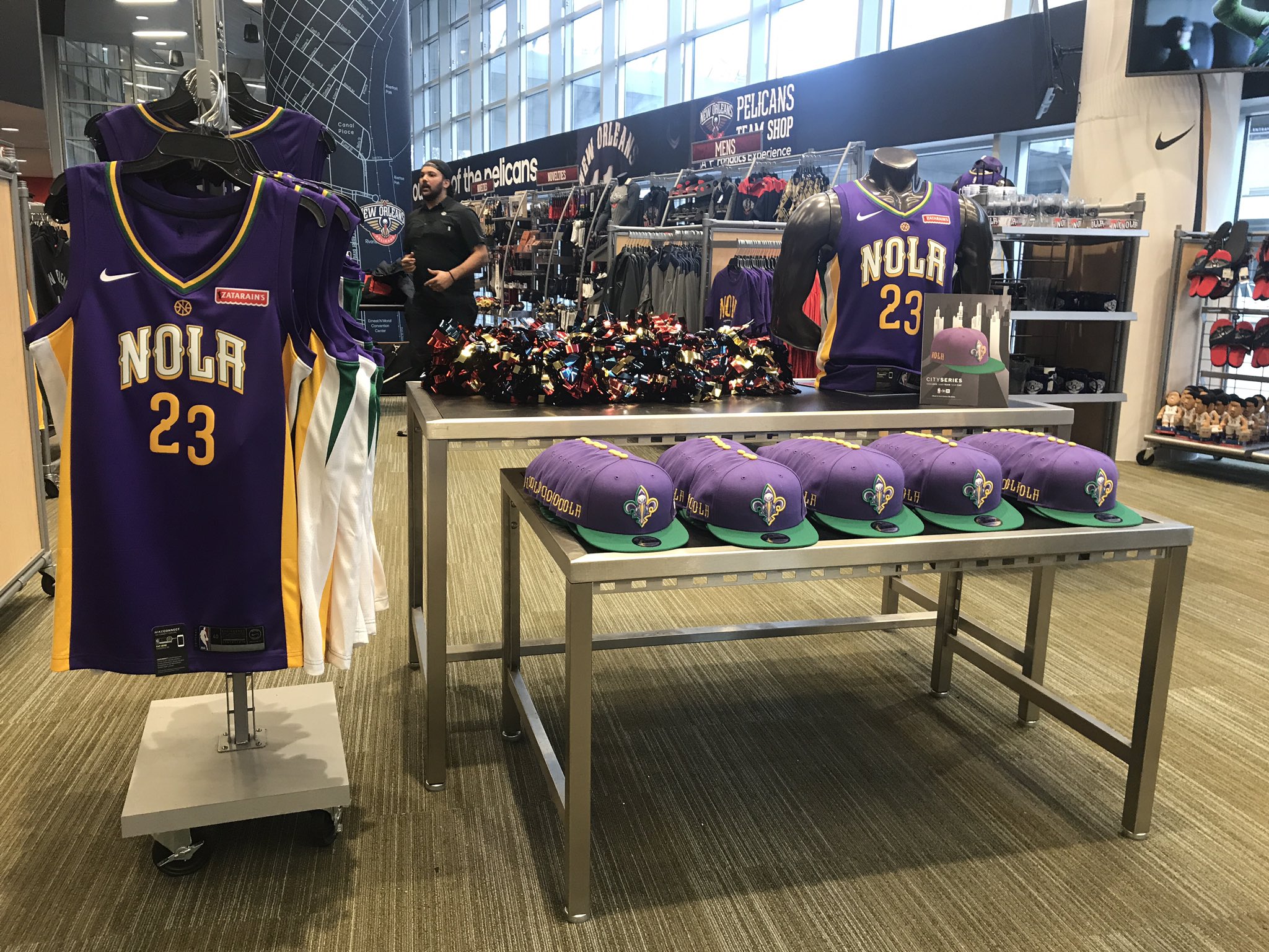 New Orleans Pelicans Basketball Jerseys - Team Store