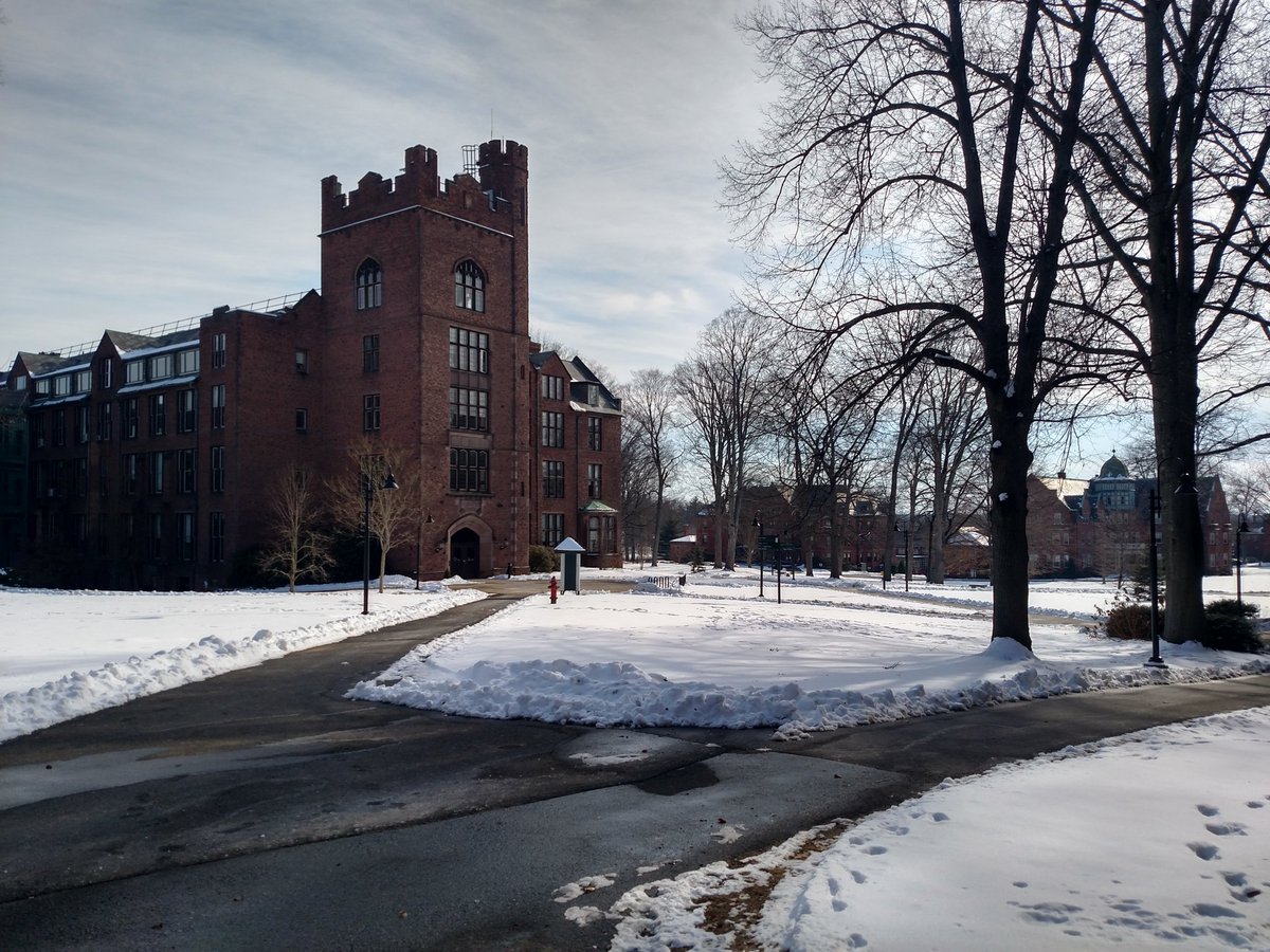 mikeleach42's tweet photo. The Spring Semester for @SimmonsSLIS West started today at @mtholyoke I am teaching #LIS458 #databases - design & coding. Great cohort of students - looking forward to more classes. Plus the weather was amazing. https://t.co/egccYgE1Zy