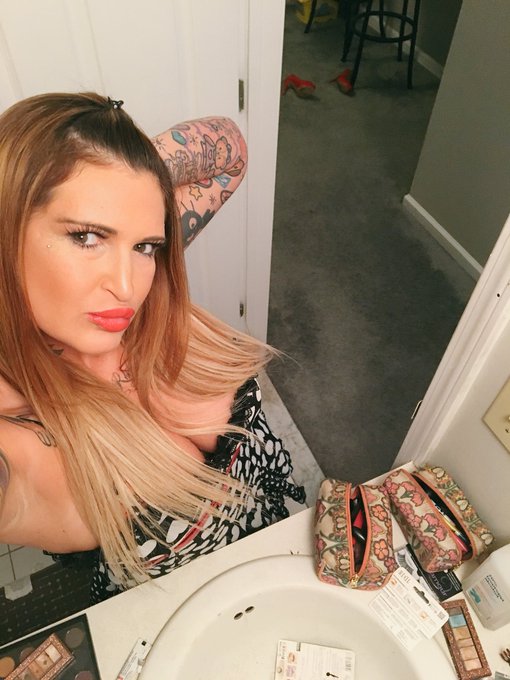 #pinup #porn #perv https://t.co/d5ExqcclfV<a href="/tag/pinup"class="tags">#pinup</a><a href="/tag/porn"class="tags">#porn</a><a href="/tag/perv"class="tags">#perv</a>