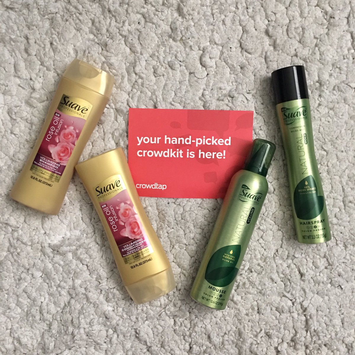 I'm excited I got another unilever box(15) from @crowdtap &amp; <a href="/unileverusa/">UnileverUSA</a>. Can't wait to try them. #crowdtap #crowdkit #productreview #gotitfree