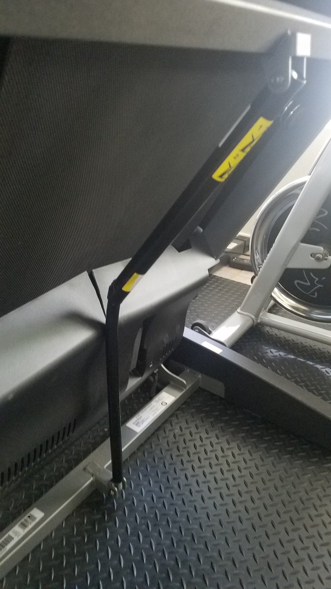 FixnessAz's tweet image. Before &amp;amp; After , damaged storage latch &amp;amp; shroud.

Let fixnessequipment.com repair your fitness equipment!!!