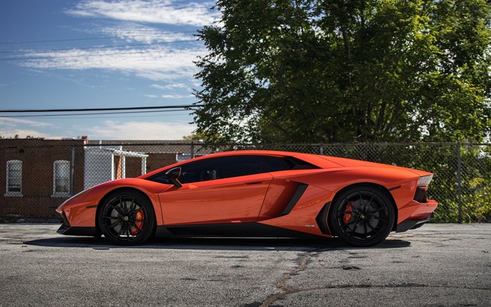 イタリアのスポーツカー