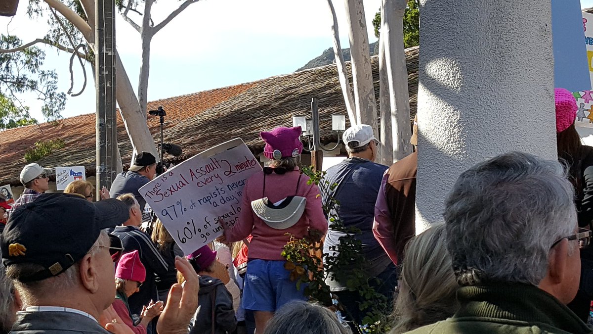 mattrHQ's tweet photo. #WomensMarch2018 #timesup san luis obispo, california https://t.co/8Wck3lzWpQ