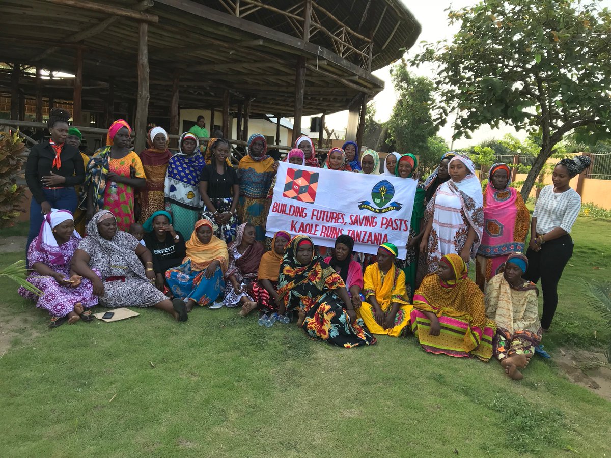 theESCALA's tweet image. Very proud that on the day of #womensmarch we kicked off our first project in Tanzania at the site of Koale with 30 women eager to build futures and save pasts!! #buildfutures #savepasts