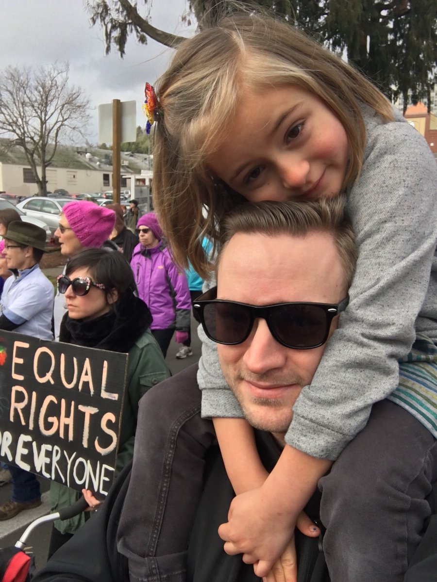jamesmk's tweet photo. At the #WomensMarch2018 in Eugene https://t.co/dGhoQ7zIQa