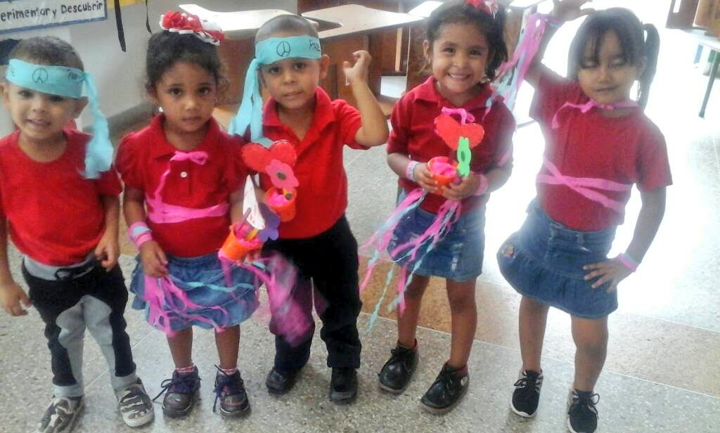 adi_f16's tweet photo. Baile, dramatizaciones, poesia de los niños y niñas para todas las maestras del Preescolar Miguel Ache.G #maestrasdecorazon ❤ @alc_valencia @Diosa1Escalona @Alemarvez10 https://t.co/wI5jFGnQMQ