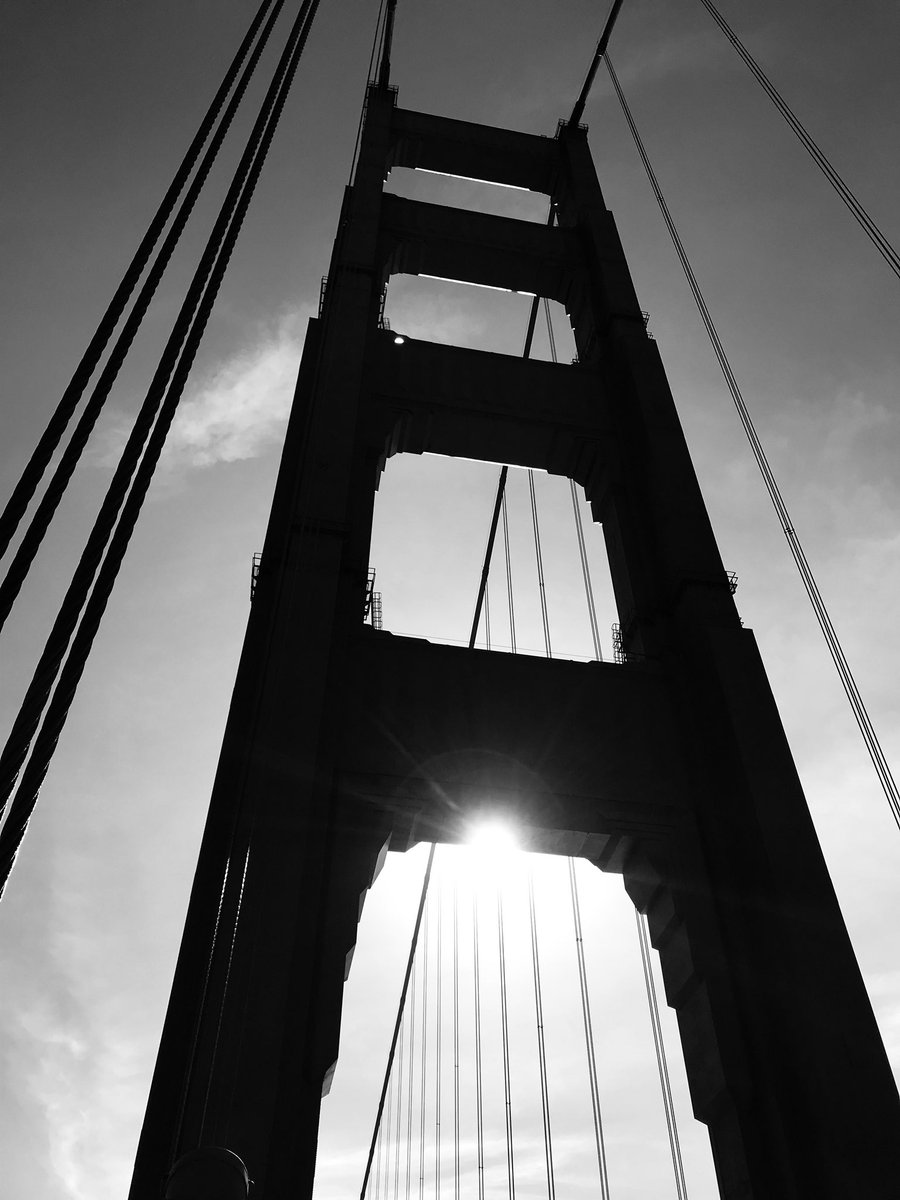 HA11NNH's tweet photo. Bucket list #walkacross the bridge #both ways ... just incredible g eat to get out and see the bay 🙋🏼 https://t.co/UCXA2cZxQF