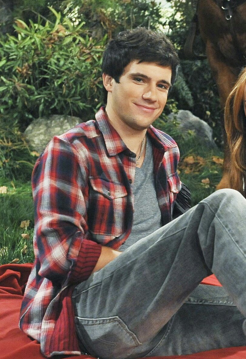 hollandftgomez's tweet image. aquí se define todo

rt jesse / fav jake