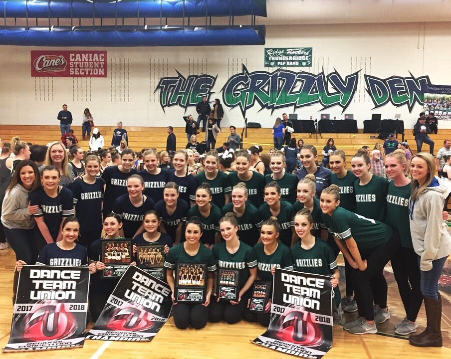 TRGrizzlyPoms's tweet photo. We concluded our in-state comp season hosting @DanceTeamUnion regionals!! Congrats to all of the teams... we were happy to have you in our den 🐻 Proud of our three 1sts &amp; a 2nd!! Excited to continue the journey! 💙GO GRIZZLIES!! #family #toolegittoquit #rowtheboat #fighttofeel https://t.co/H2PmBbcJvX