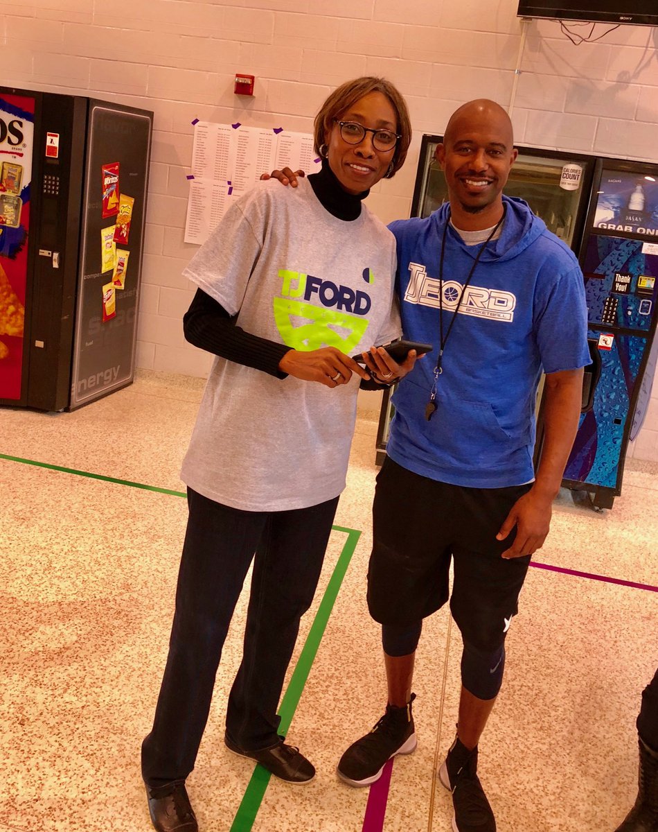 drjhill81's tweet photo. So proud of this young man creating a new model of youth 🏀 with the TJ Ford Academy Skillz2Success Program and partnering with @HilliardSoluti1 to bring unprecedented education and life skills training to players and parents. 
@tjfordbasketbal 
@AthEmpower
#changingthemodel https://t.co/Zb7JVhHxtb