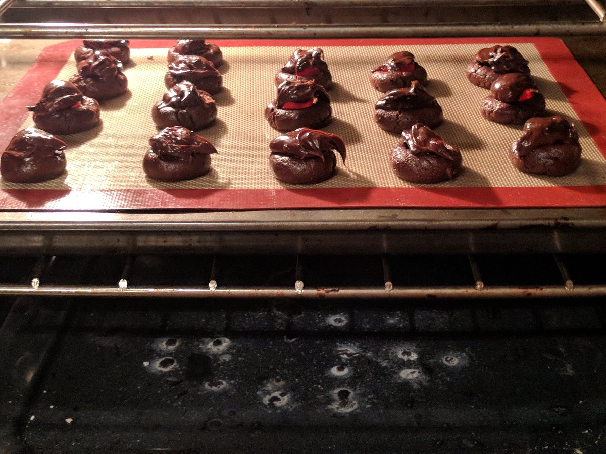 DingraxD's tweet photo. Chocolate covered cherry cookies on a day when no one is home ;) #imaginarykitchen https://t.co/G08q950LEI