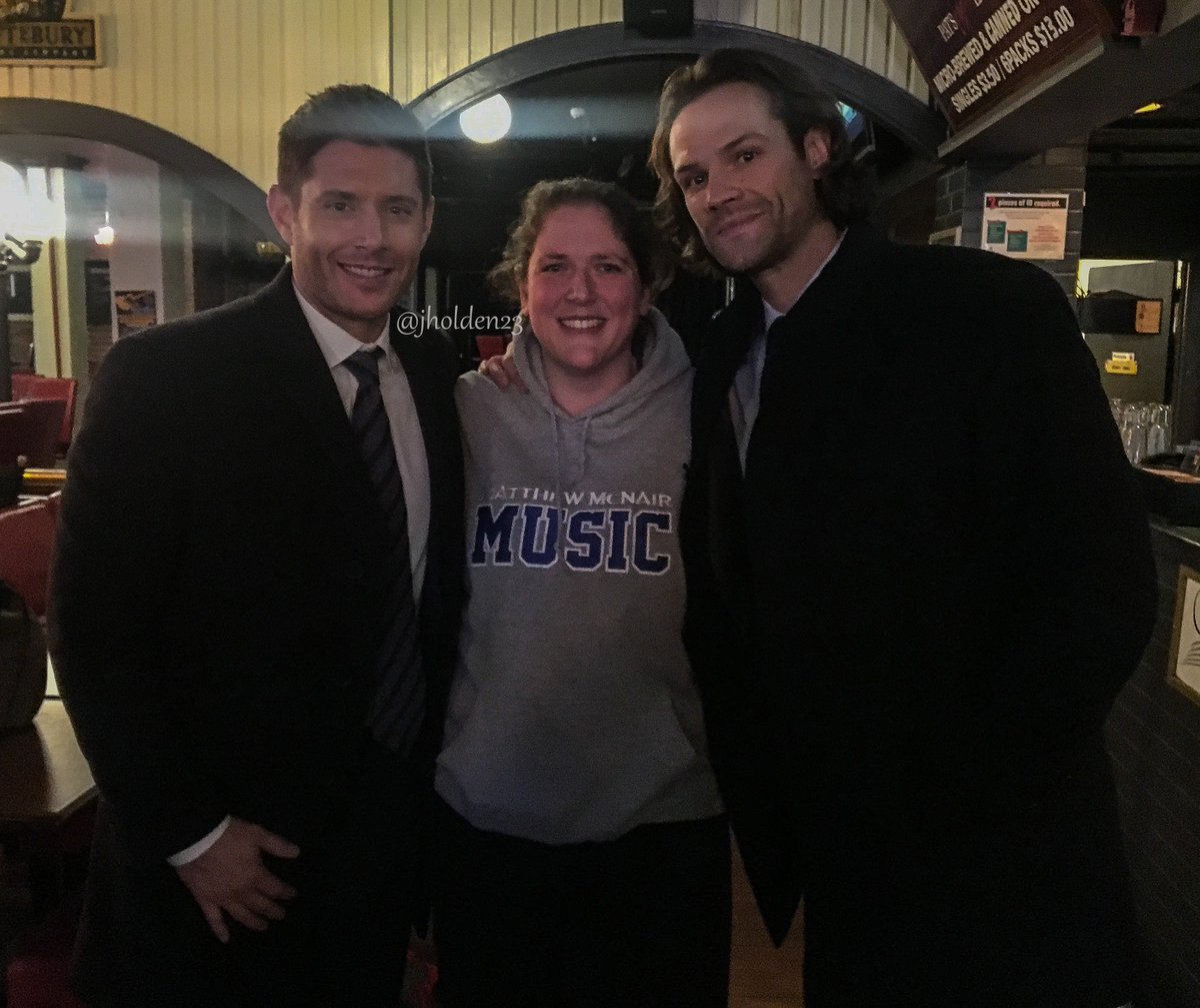 jholden23's tweet photo. Sometimes bailing out early on watching #Supernatural filming pays off.  Apparently, beer is the answer.  Thanks to @WhatsFilming for the location tip and #J2 for being so kind. #JaredPadalecki #JensenAckles https://t.co/mMuKwssMDA