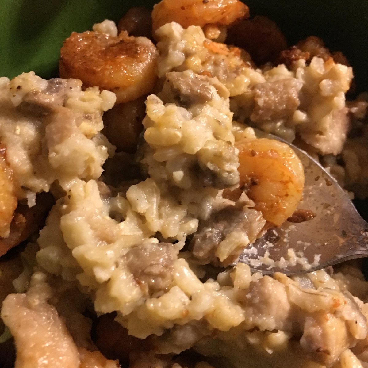 briraefit's tweet photo. The only thing not vegan about this creamy risotto is the shrimp on top ♥️🤤 https://t.co/e3CDlDgprJ