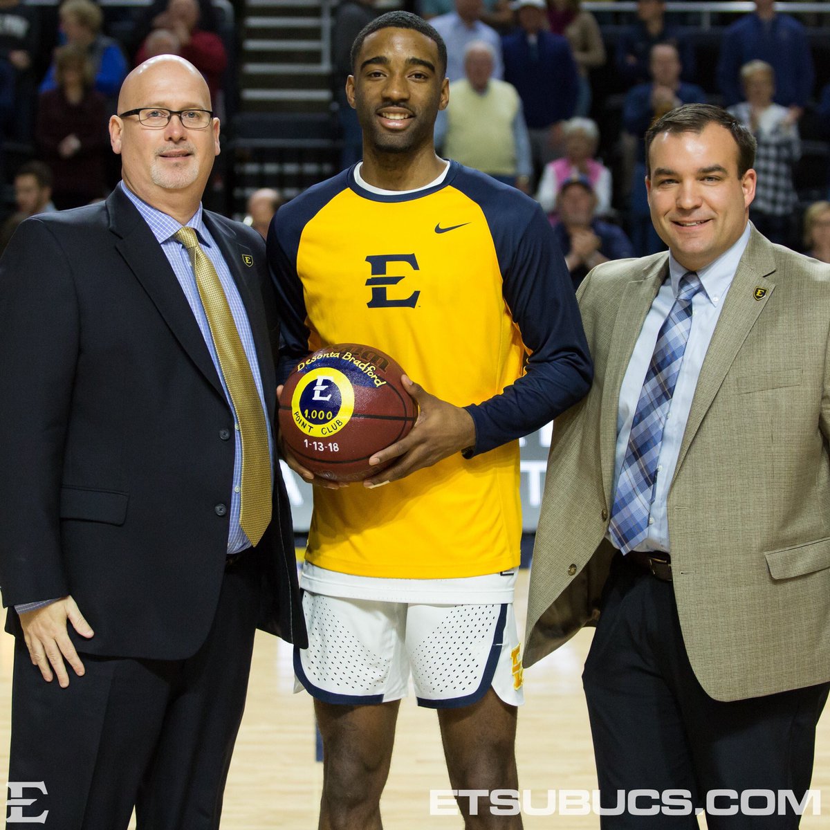 Congratulations to Senior Desonta Bradford for his recognition of scoring 1,000 career points with <a href="/ETSU_MBB/">ETSU Men's Basketball</a> !! #ETSUTough