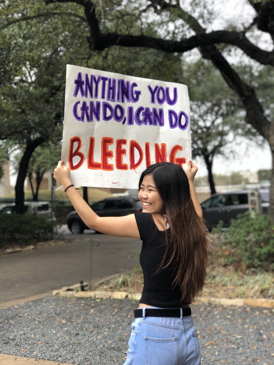 perilla_warfare's tweet photo. all smiles for female empowerment #WomensMarch2018 https://t.co/wPkKOTAWG5
