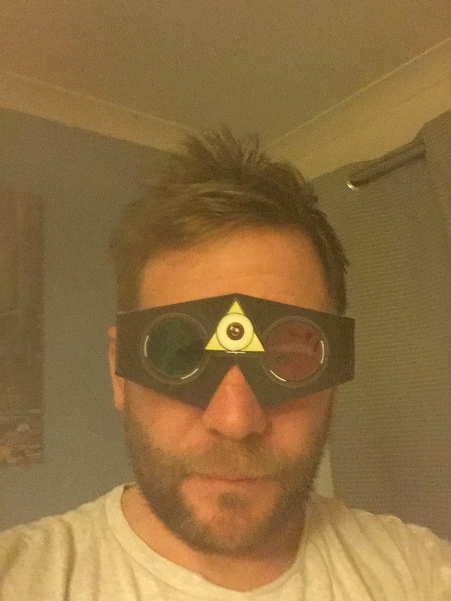 GwynneJ0nes's tweet photo. @leeirwin76 3D glasses at the ready https://t.co/7fYd7Lkz7p