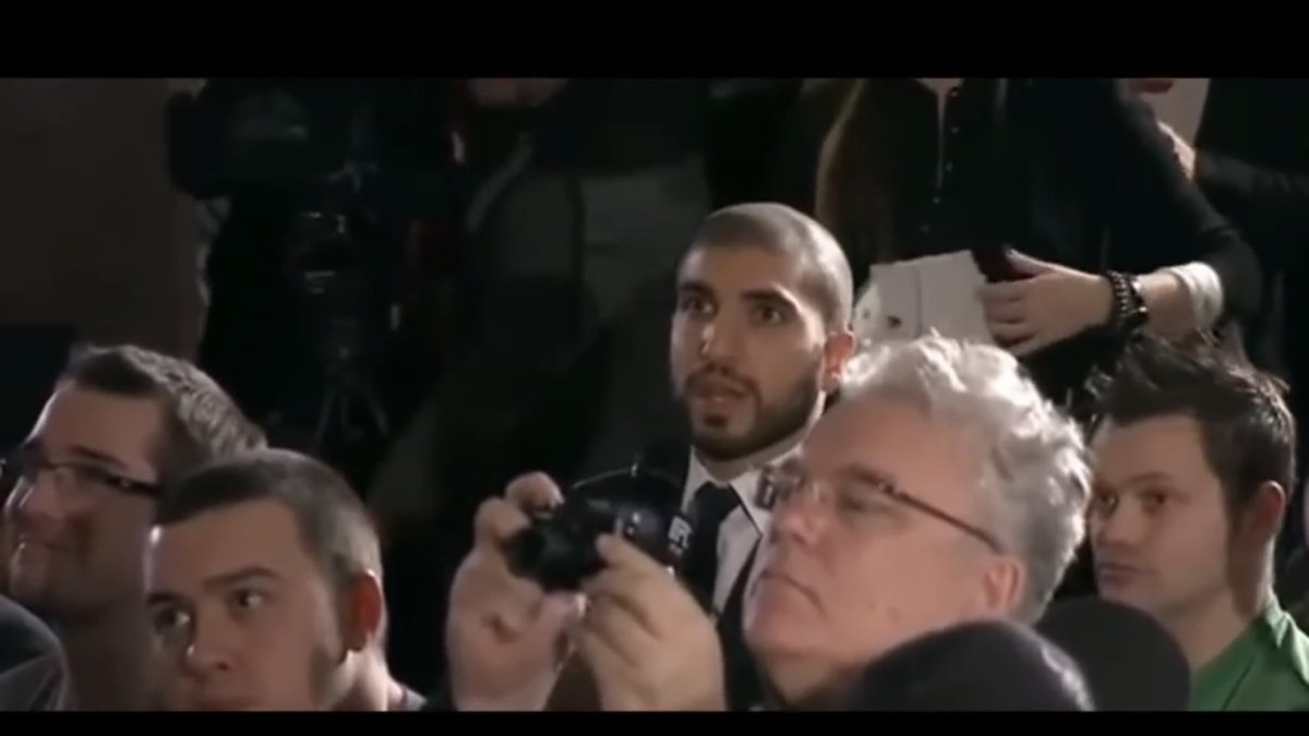 europedrone's tweet photo. @arielhelwani keep up the good work.
It looked great you standing up to @danawhite #staystrong #europe https://t.co/90t5joReEz