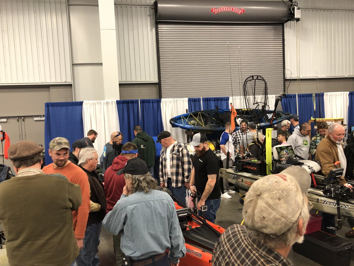 oneobjectivebf's tweet photo. @bonafidekayaks got a lot of Attention at the Richmond Fishing Expo. #bonafidekayaks #yakfishing #fishing #outdoors #fishingislife #bassfishing #kayakfishing #Expo https://t.co/cF3X6qBCUB