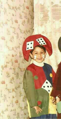 BeniteChico's tweet photo. @mirianperaltag ¿Este disfraz vale? Si vale pues... #YoTambiénMeVestíDePierrot https://t.co/TqzbqENwXR