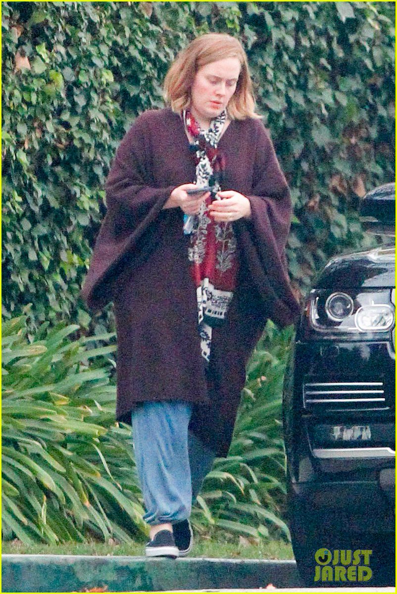 onadeleoficial's tweet photo. #ReportNew
@Adele fue vista la mañana de este sábado por las calles de Los Ángeles.
#MuchoMas #OnAdele https://t.co/KIcoYGRjFu