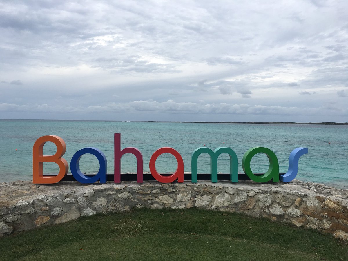 norellemily's tweet photo. t-minus two days until the @PureSilkLPGA https://t.co/QidPD8Qpmk