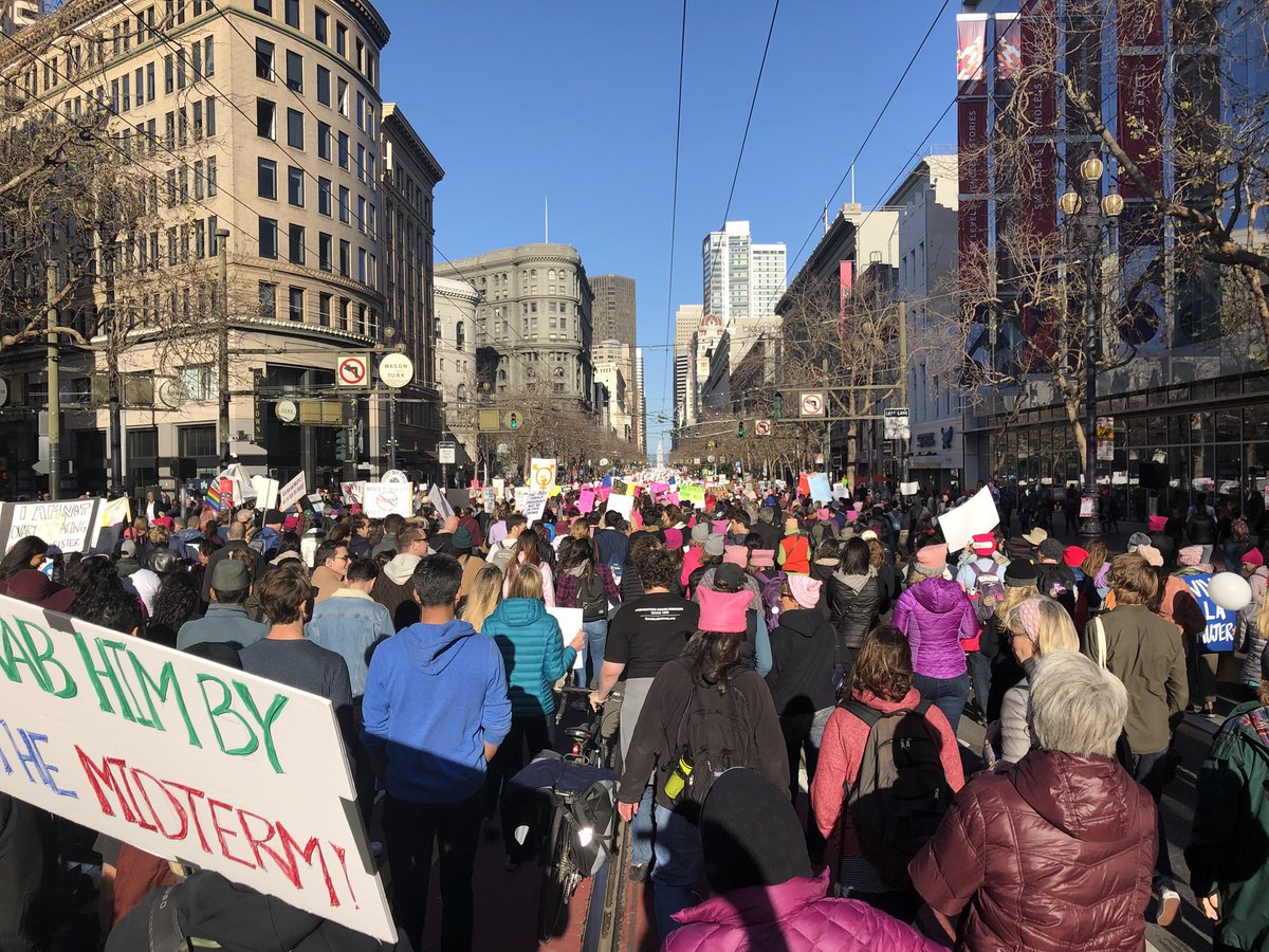 Tim_Golden's tweet image. People united around common goals in SF as far as the eye can see. Turn around and just as many in the other direction. #WomensMarch2018