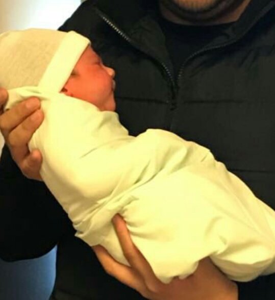 Yoselyn_03's tweet photo. Estan igualitos 😍 Fabricio y Marcelo😍 @JazminconJ 
Dios los bendiga siempre😊. https://t.co/SbokRo4MgT