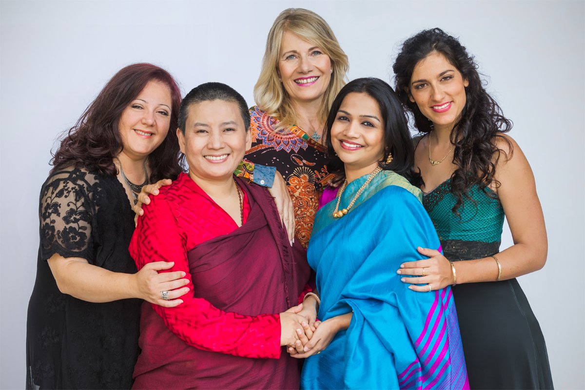WorldMusicRep's tweet photo. Kindle Hope’s Voices: Awakening Beyond Embraces Faith Traditions and Elegant Musical Variety to Heal a Troubled World https://t.co/eK533l4Str @rpsmusic #BeyondFoundation #TinaTurner #KareemRoustom #RegulaCurti #Sawani #MorKarbasi #DimaOrsho #AniChoying https://t.co/BRdneEfsra