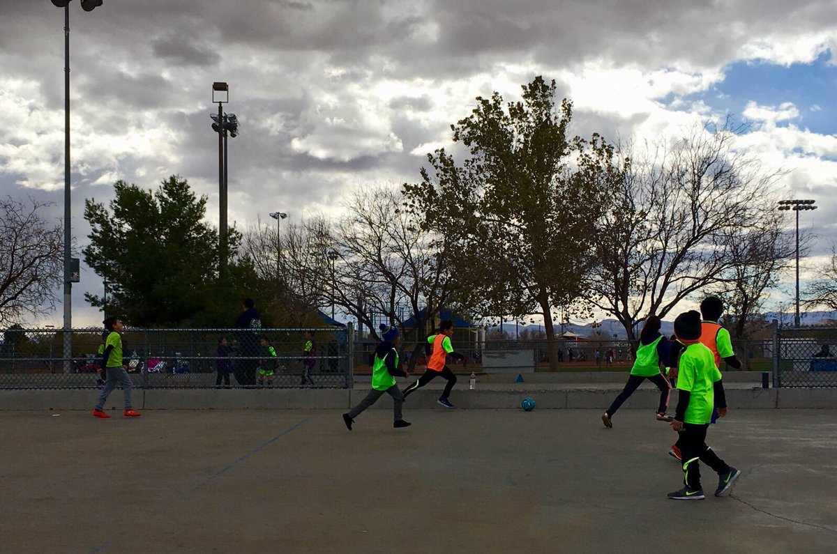 KingsOfLV's tweet photo. The weather was gray but the fรบtbol was oh so colorful today...
#LetsGoDen https://t.co/p202LqE0Ja