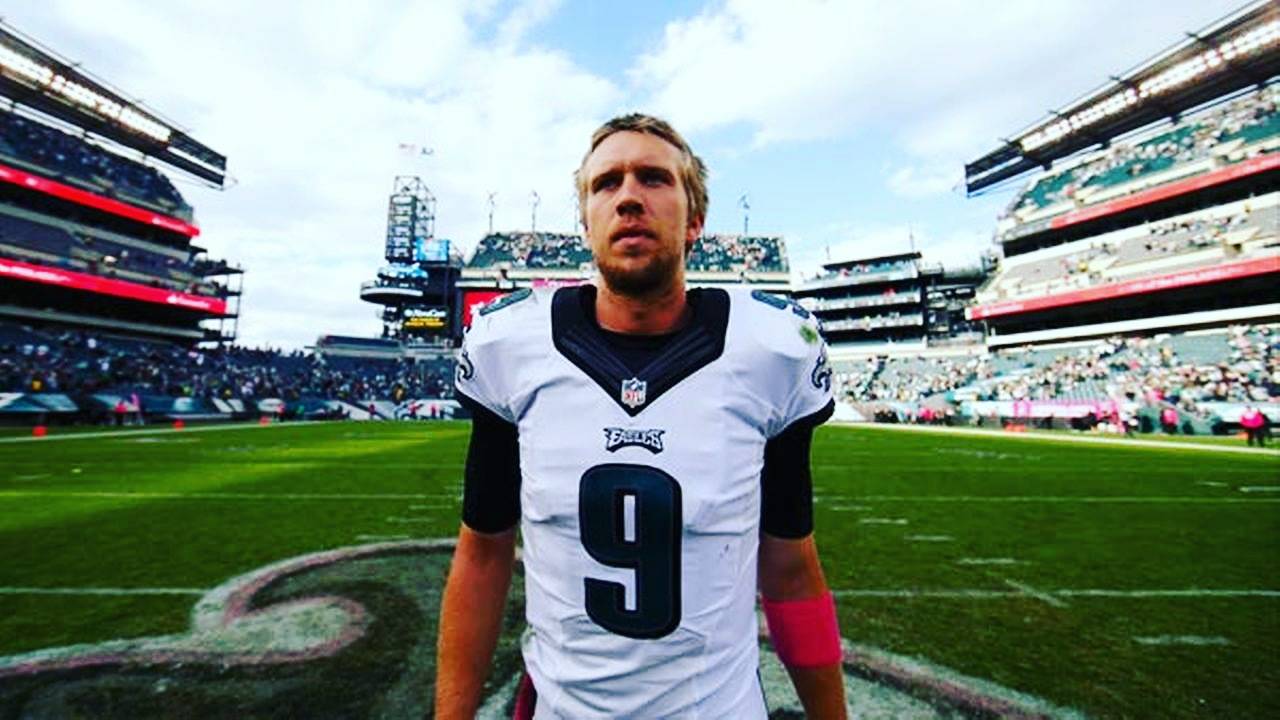 HAPPY BIRTHDAY TO THE MAN THAT IS GOING TO QUARTERBACK THE TO THE SUPER BOWL, NICK FOLES! 