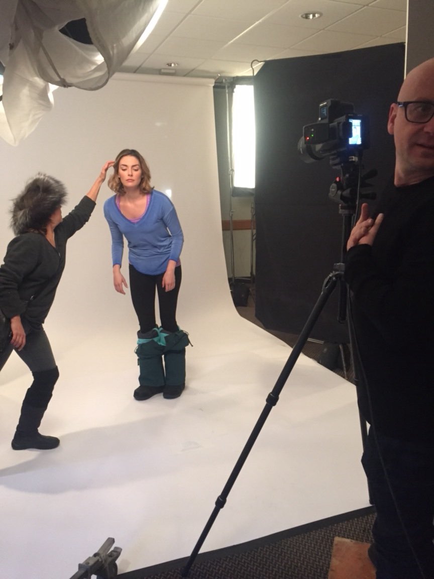 TaylorCole's tweet image. #bts photo shoot between scenes #OneWinterWeekend @hallmarkchannel