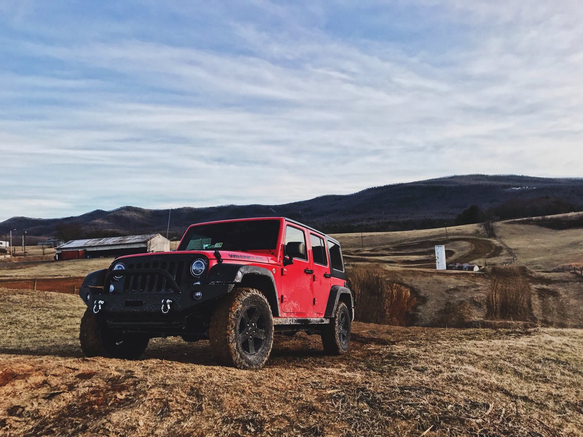 kkfarmerbarbee's tweet photo. You moto bro? #jeep #jeepusa #currentlybuilding #jeepher #wheretheupsman https://t.co/ediQeXfVLo