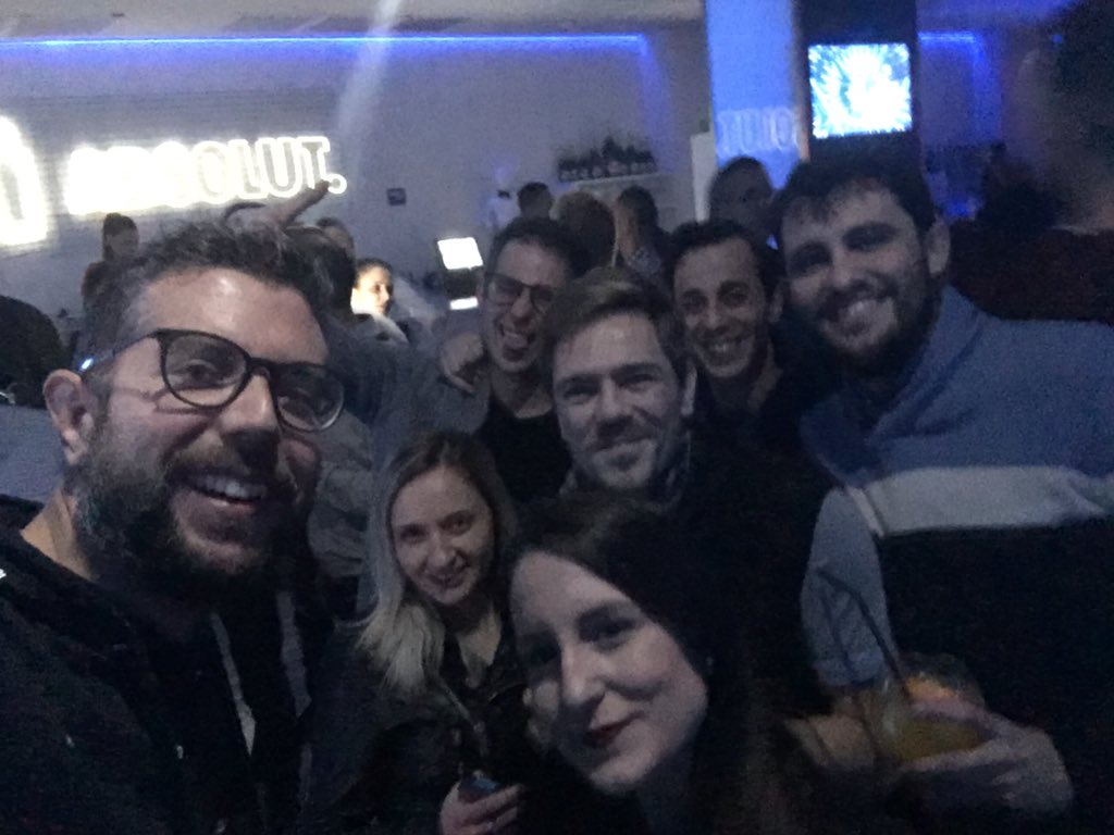 mclanegandia's tweet photo. Hoy, en crupiers por el mundo, Welcome Home!!! Esto si ke se nos da bien!!!! #TopDealers #Superprizepool https://t.co/81LkrNJs6R