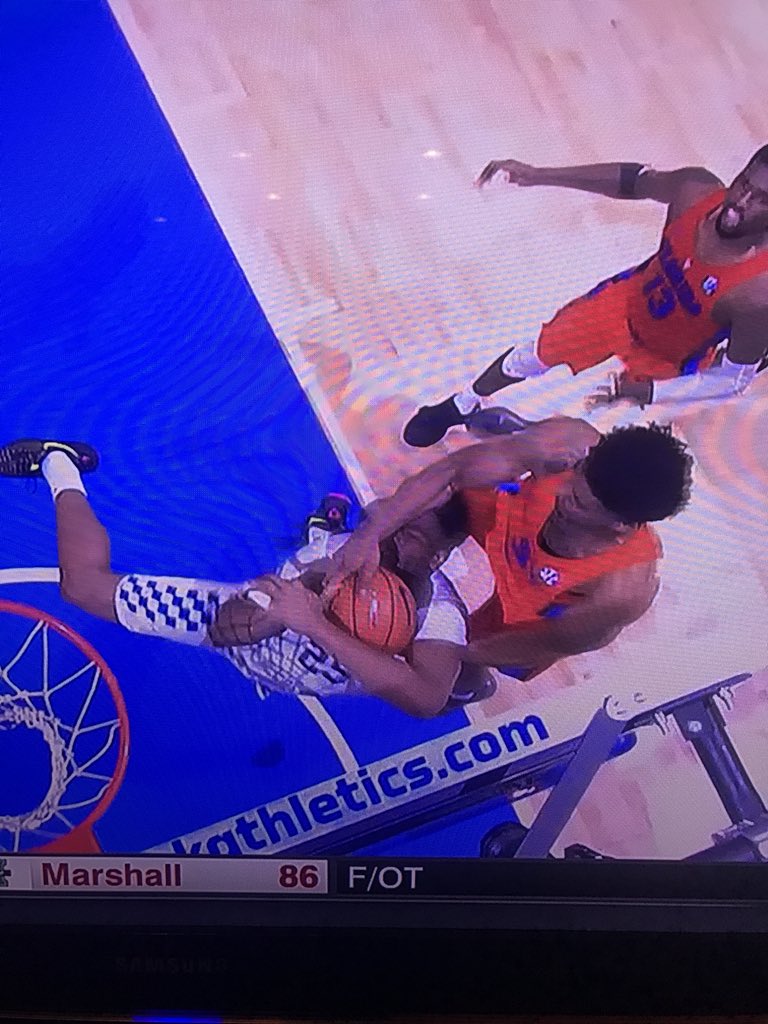 Dtmeff's tweet photo. @marchmadness @NCAA @GatorsMBK Y’all decided to become referees so you could call fouls. Y’all loved to call fouls. And then you didn’t. Y’all hadn’t called fouls before, but nothing could replace calling fouls. But then the @NCAA agreed that this wasn’t a foul. So you broke out into your happy dance. #bbn #uk https://t.co/o1iYjgOMYW