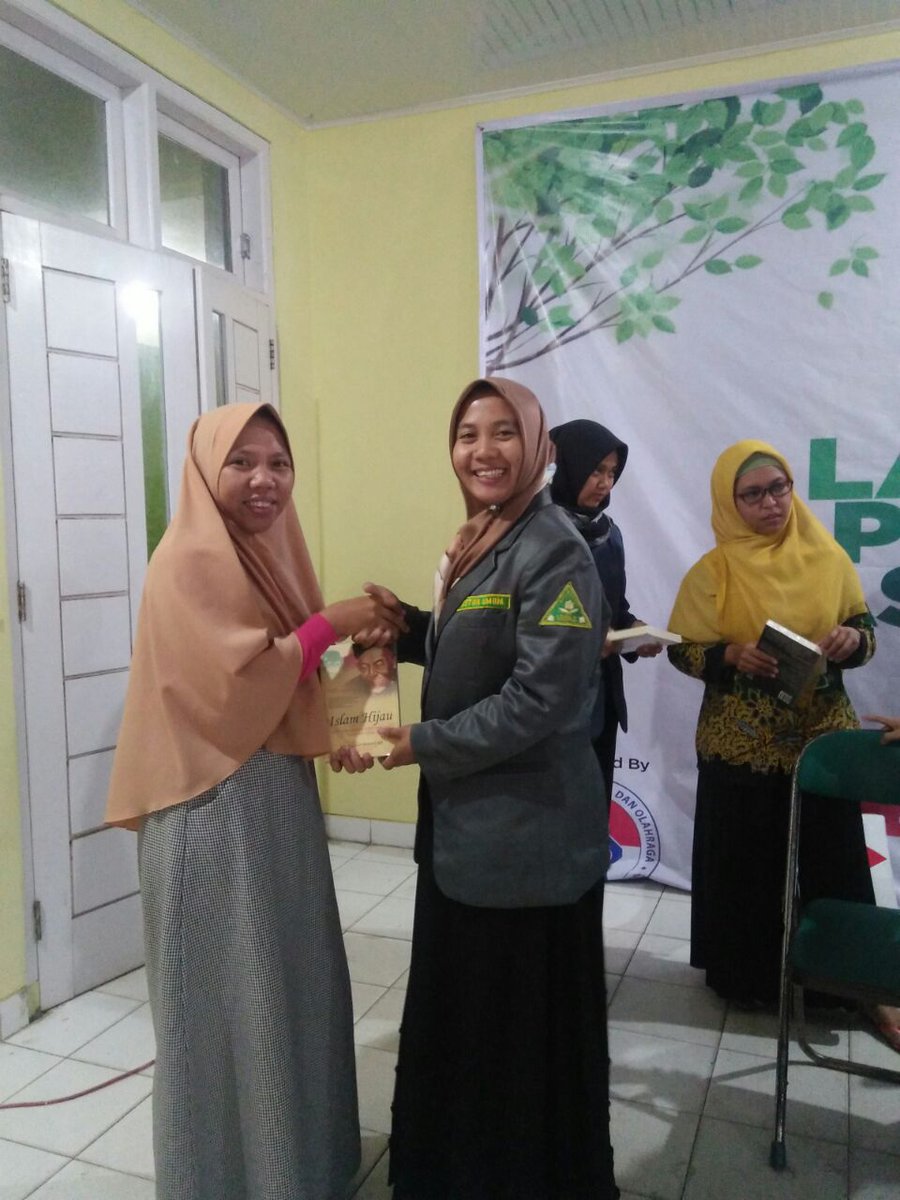 pw_ippnu's tweet photo. Alhamdulillah Pe Ipp Bengkulu jd Peserta Terbaik Latpelnas Zona Sumatera, selamat atas predikat ternaknya rekanita ku, tetap semangat dan berjuang serta berkarya untuk Ippnu tercinta.
#LatpelnasZonaSumatera #pwippnubengkulu #rekanitaluarbiasa
@ppippnu @citramayasari23 @putihasni https://t.co/b3jSlgdc98