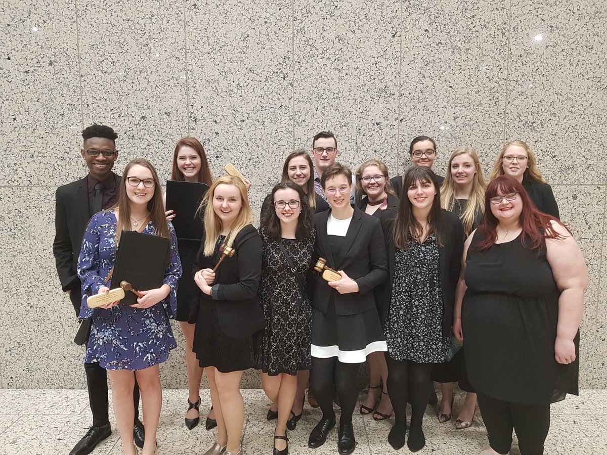 STUHMRTDept's tweet photo. Our STUMoot national competitors! This was without a doubt the best year of moot court at STU yet. Top 16, four top 15 speaker awards and 1 written brief award. https://t.co/fISCm7lqfX