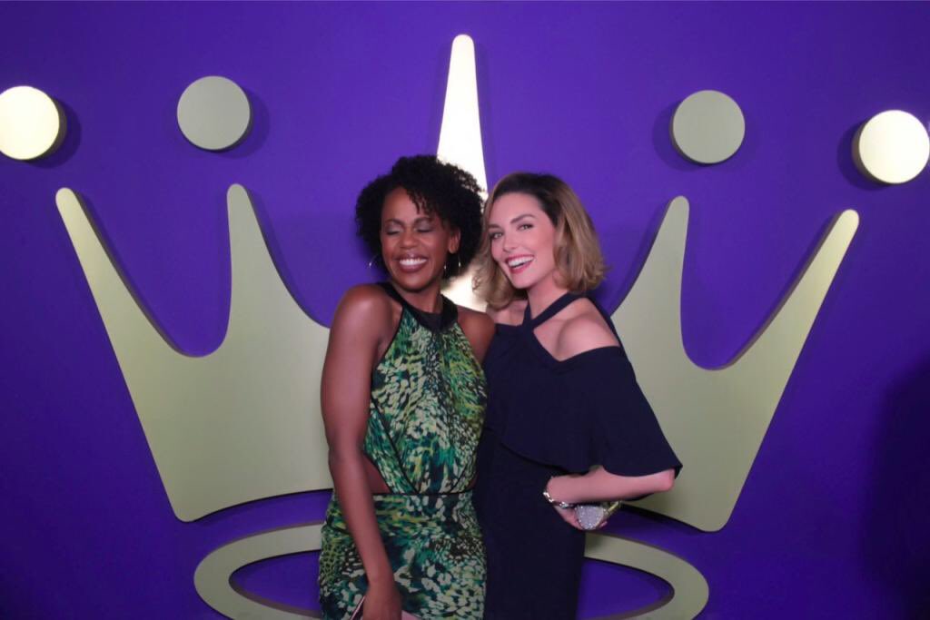 RukiyaBernard's tweet image. Thanks so much for watching #OneWinterWeekend Here’s a pic from last weeks #TCA18 w @TaylorCole @jackoturner @DewshaneW @billabbottHC and urs truly!! Xoxo #Hallmarkies @hallmarkchannel #Hearties ❤️