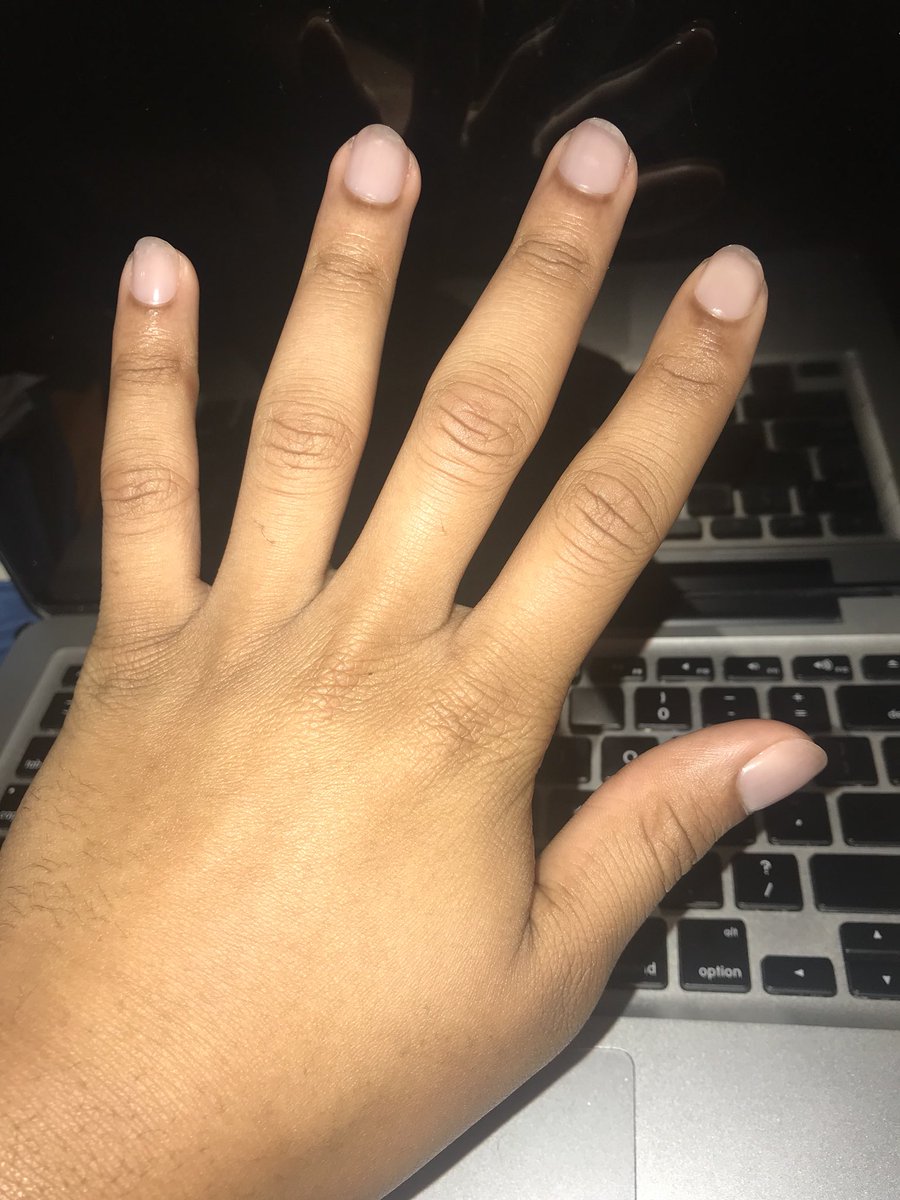 _tweetsfromDJAY's tweet image. which color looks better ? #bubblebath or #putitinneutral ?