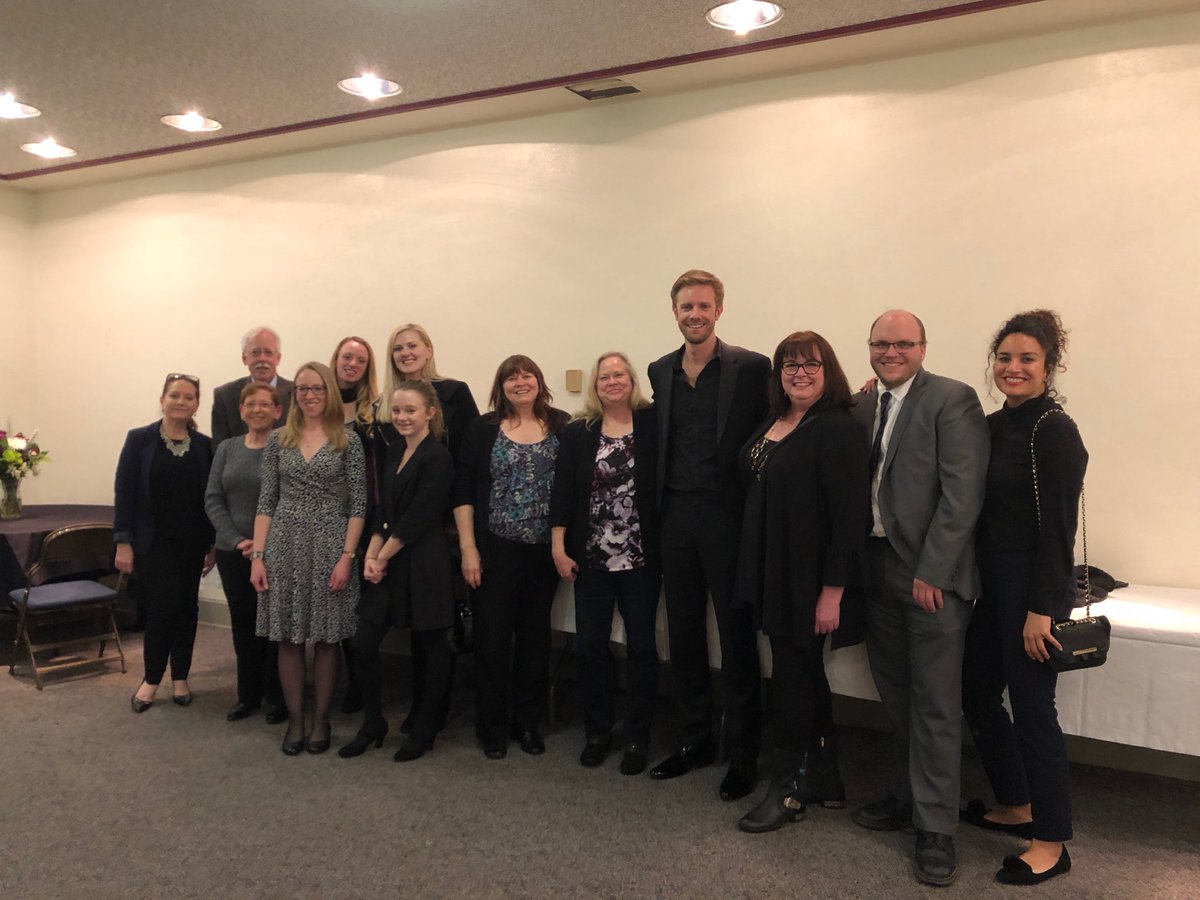RaymondIrwin's tweet photo. Backstage with @Andrewvonoeyen @GentleWhisperin and the tweet seaters! #sacphilopera https://t.co/51LuI1wAOc