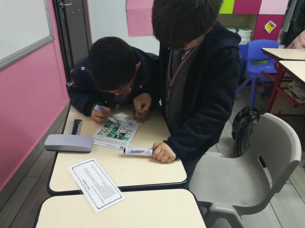 yasminbobbo's tweet photo. Smart club #smartgames #competition #teams #mathincolors #fishing #smarttarget #fixit #becloser #Excitement @MakAishaSchool https://t.co/KzOw2HhdqM