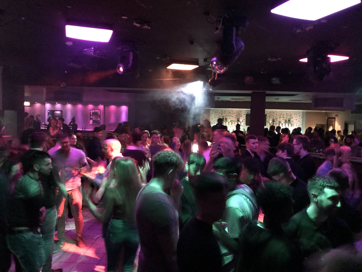 Securedsec's tweet photo. Another great weekend by the team down at The vault in Newbury. The team kept the venue safe and trouble free #Newbury #sia #doorsupervisor #securedsecurity https://t.co/xjkjQsnDGM