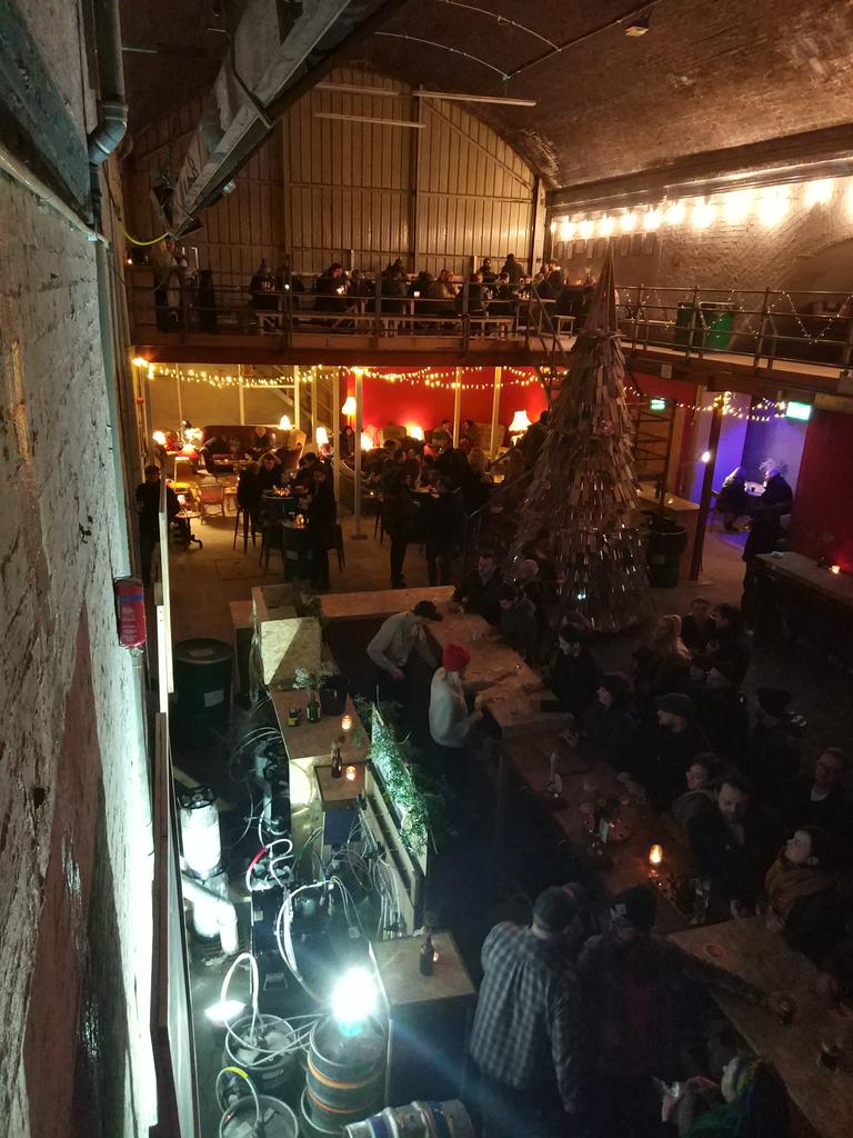 9SquirrelsBrew's tweet photo. I've said it before, and I'll no doubt say it again, but I bloody love @GRUBMCR. The food, beer, people, atmosphere, all just spot on. Great first beer fest this weekend too! https://t.co/U4bmT4Fxed
