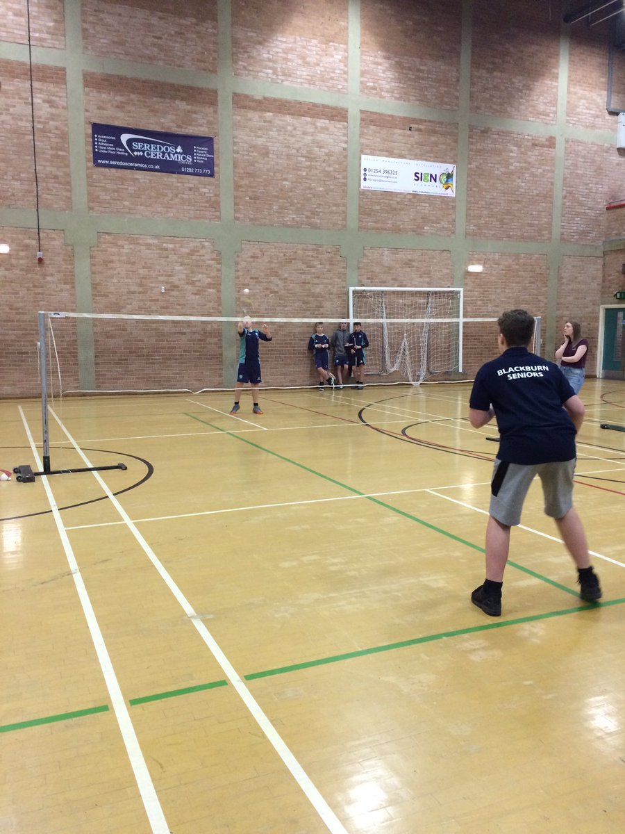 DACA_Netball's tweet photo. Awesome turnout for east lancs junior badminton league. Well done to all DACA players https://t.co/OoFlgY4rPI