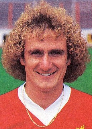 Big Happy Birthday also to <a href="/Phil_Thompson4/">Phil Thompson</a> 64 today 🍾🎉🍻

Flashback to the time when he had proper snazzy hair 😂