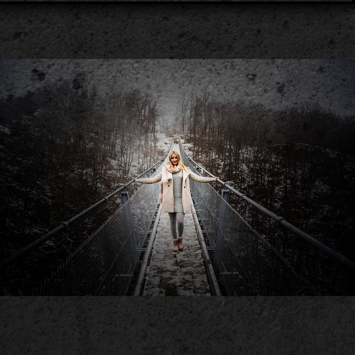 two2teps__'s tweet photo. 📌 Hängeseilbrücke Geierlay
#Outdoor Shooting w/ Kristina. #classixz https://t.co/Cl2W7fvW6x