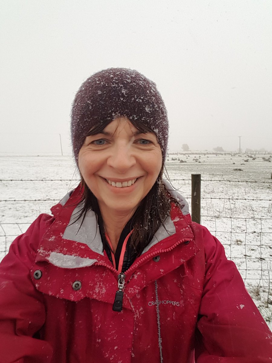 DeborahBActive's tweet image. Trying to shake off the #PostStudy lethargy, with a run yesterday and a power walk in the snow this morning. Already feeling so much better!  #LessSittingMoreMoving this week.  @I_will_if @SalfordPH #GMMoving